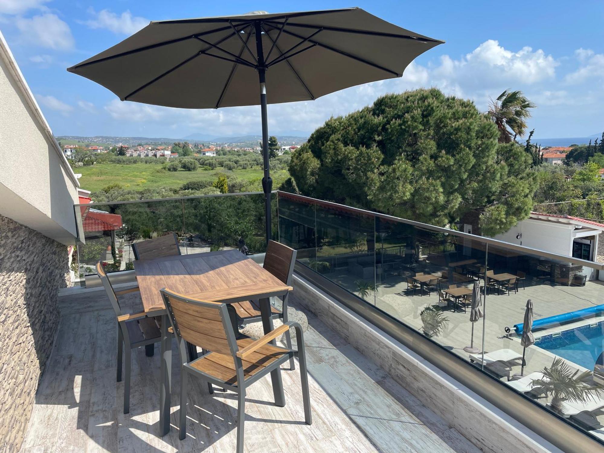 Sara Apartahotel